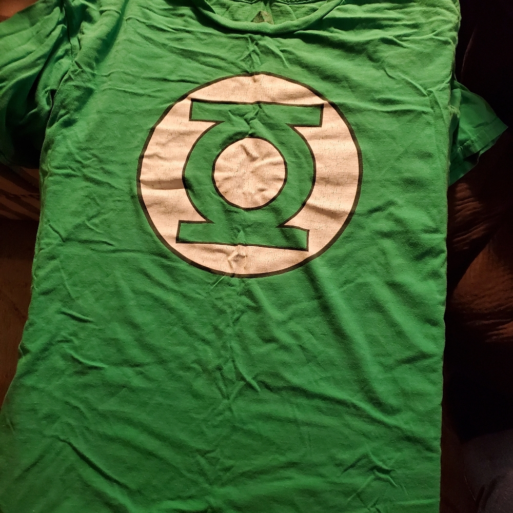 Mens t shirt